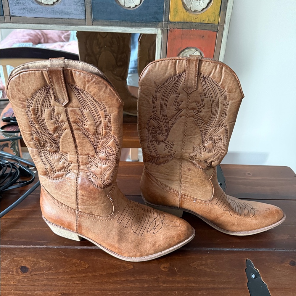 Women’s Cowboy boots